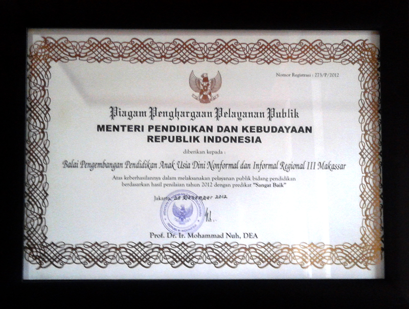 BPPAUDNI Regional III Dapat Penghargaan Pelayanan Publik dari Mendikbud